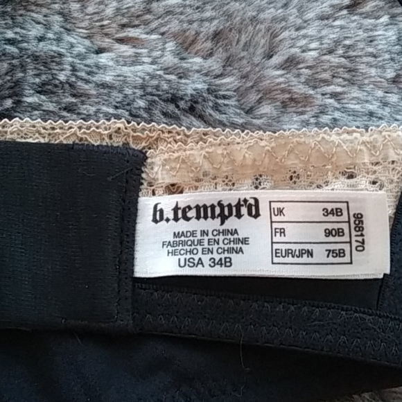 b.tempt'd by Wacoal bra - Picture 4 of 7